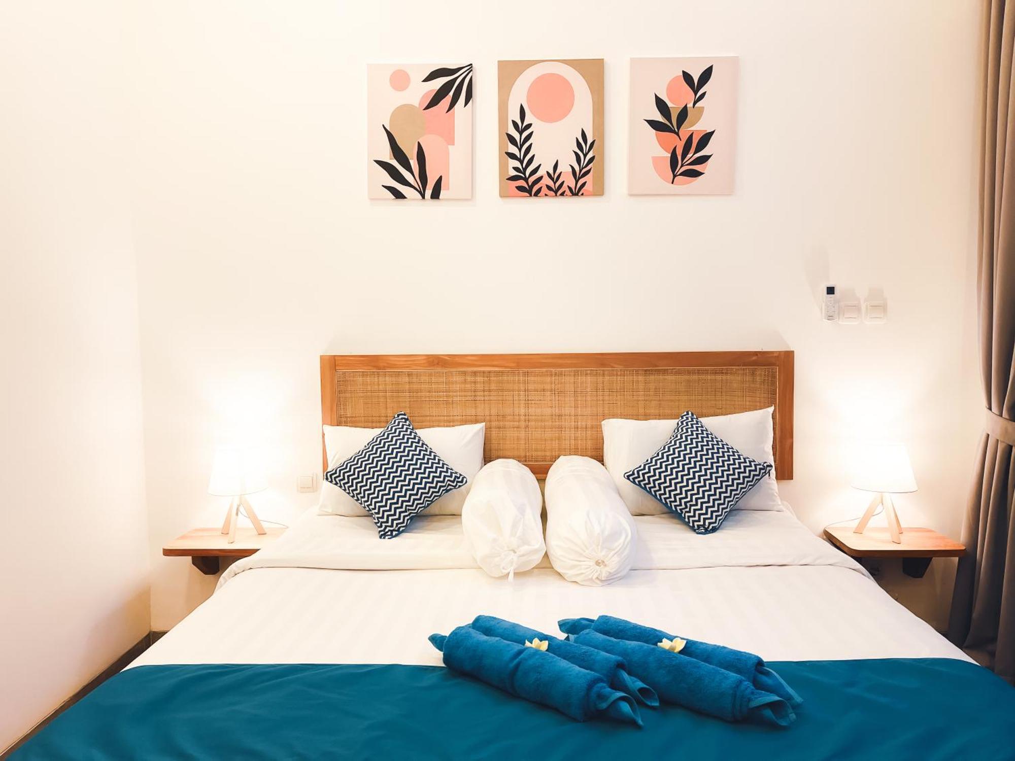Paros 3br Greek Island In * Seminyak (Bali)